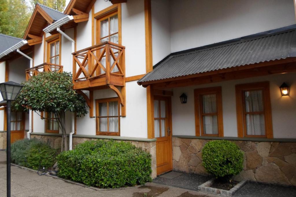 San Martín de los Andes Apart Hotel My Friends المظهر الخارجي الصورة